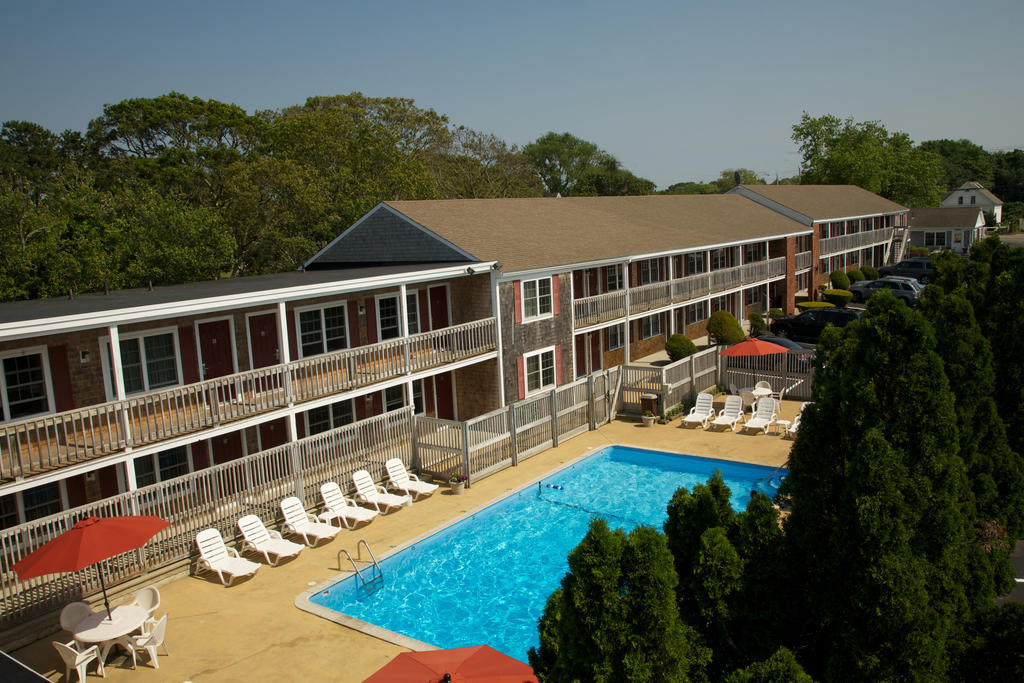 Holiday Hill Inn & Suites Dennisport Exterior foto